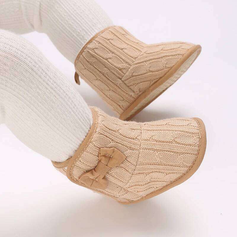 Winter Soft Boots Children's Warm Shoes Solid Color Fashion First Step 0-18M Kids Footwear Comfortable And Cozy