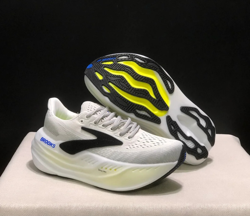 high quality Glycerin Max Neutral Running Walking Shoe MensWomens Casual Sneakers 250911