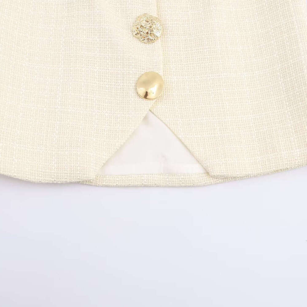 DHEssentials 2025 Autumn New Women's Fashion Simple Style Unique Buckle Decor Small Fragrance V-neck Top Apricot Color