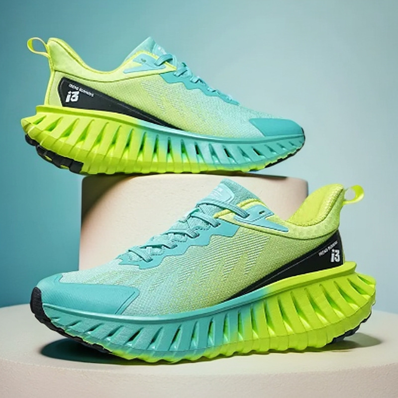 Designer Shoes Shock-absorbing Outdoor Casual sports shoes Breathable Comfortable Anti-slip Breathable running Shoes ree shipping