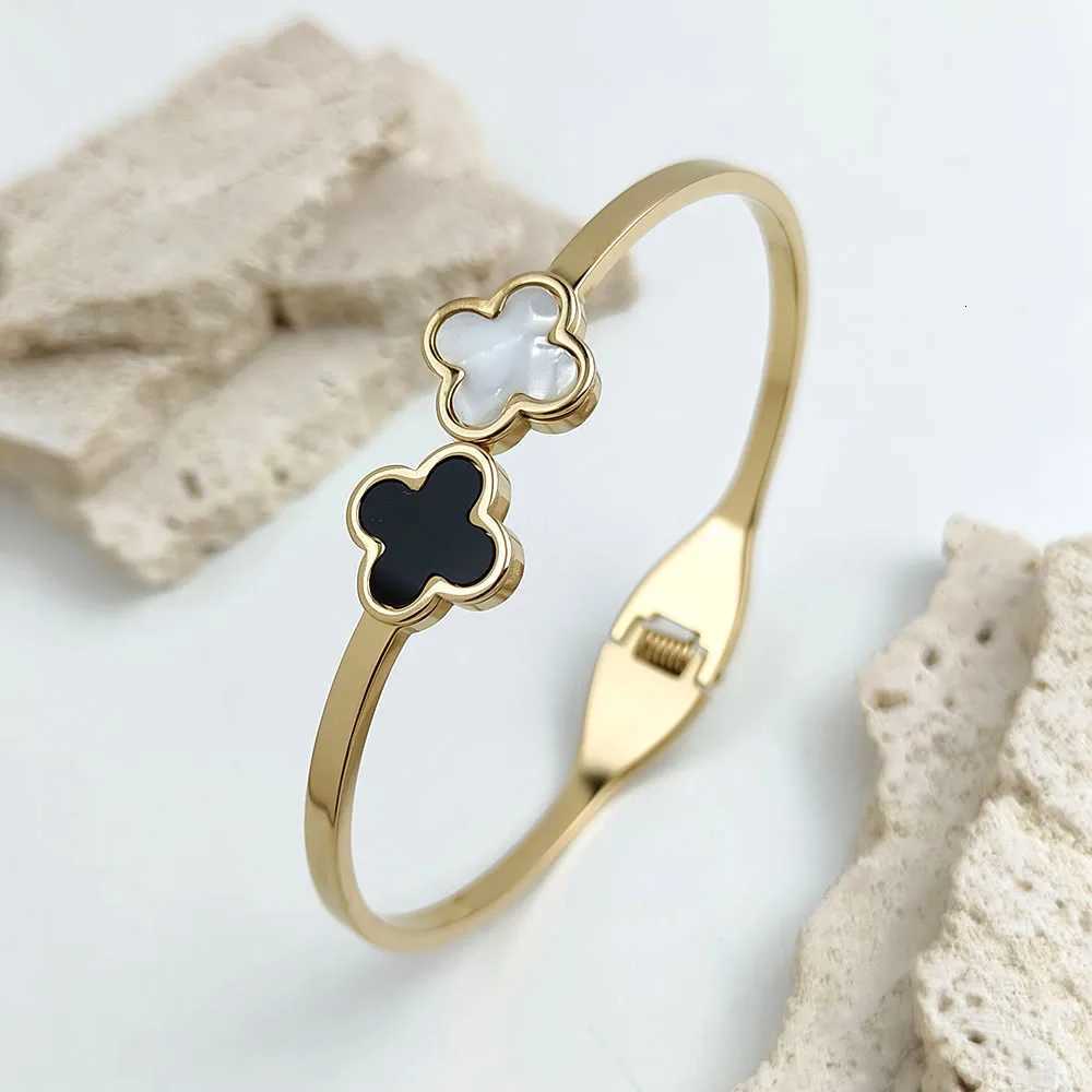 Rantic black and white flowershed white shell stainl steel 18K fem slim waist bracelet for casual wear S250912