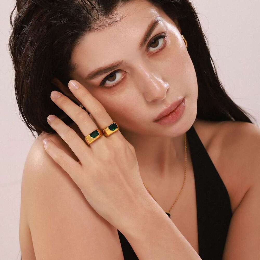 OMAIKA Trendy Cool Zirconia Open Personality Design Stainless Steel PVD Electroplated Index Finger Ring