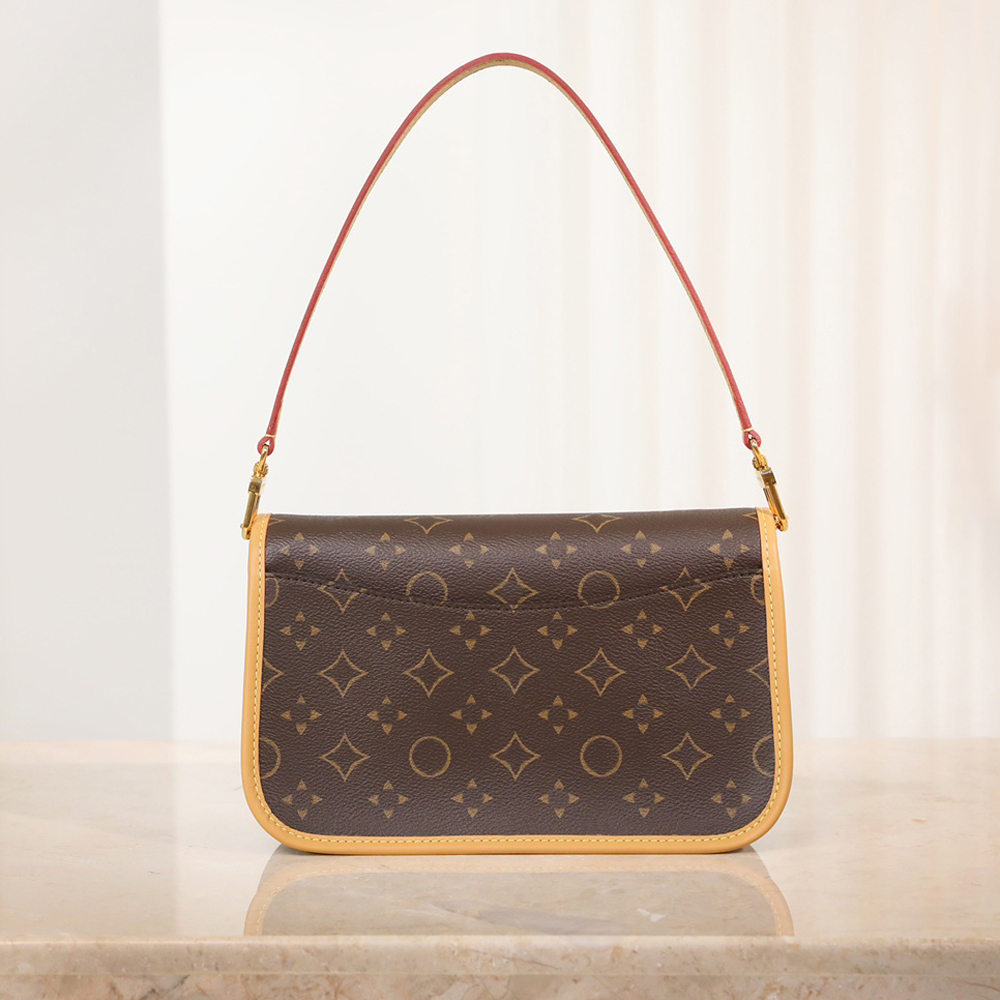Designer Bag Luxury Bag Shoulder Bag Women Crossbody Baguette Classic Vintage Canvas Strap Flower Flap Embossed Letter Clutch Purse