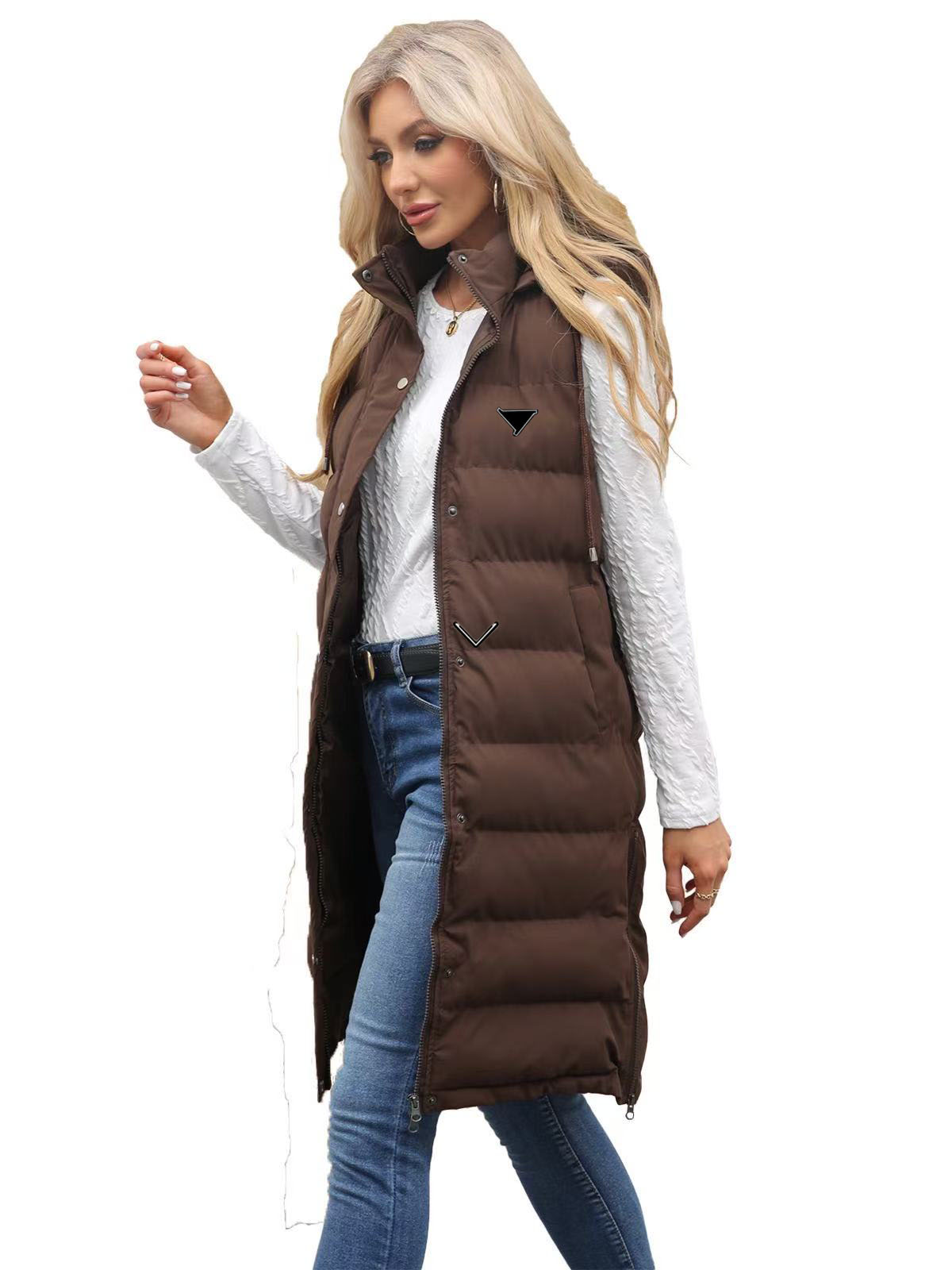 Designer Jacket Women Coat Woman Winter Jacket Fashion Coat With Classic Letter Large Pocket Jackets Designer Warm Short Cotton Jacket Womens Puffer Jacket Women AA