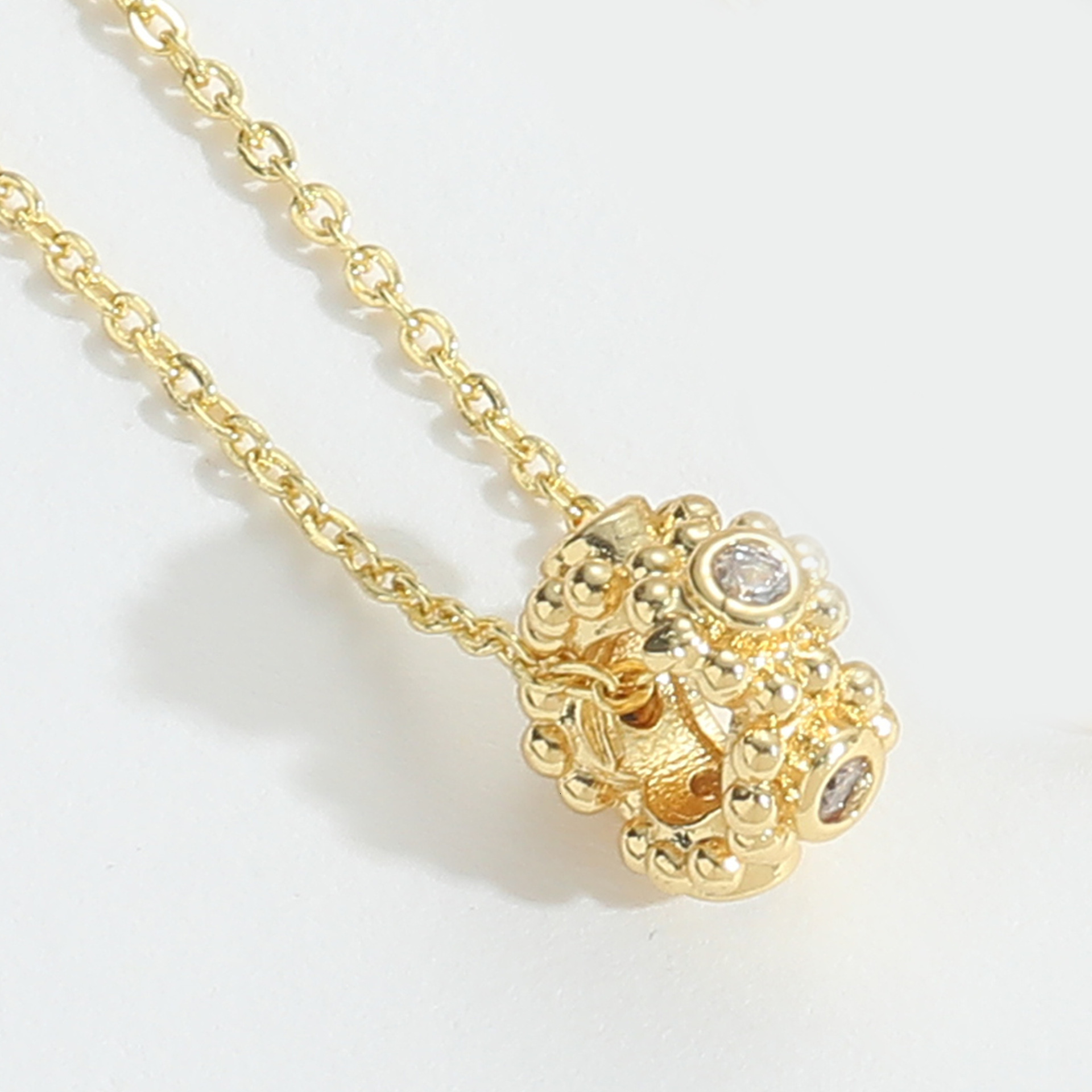 Minimalist Daily Commute Texture Geometric Pendant Collarbone Chain Square LOVE Shape for Women