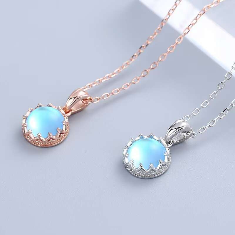 Crown Moonstone Necklace for Women Collarbone Chain Niche Design Sense Light Pendant Simple Fashion Jewelry