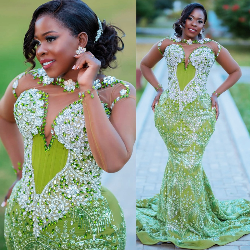 2025 Mermaid Plus Size Green Prom Dresses For Black Women Robe De Mariee Formal Gowns Illusion Beaded Lace Sheer Neck Birthday Second Reception Gown A