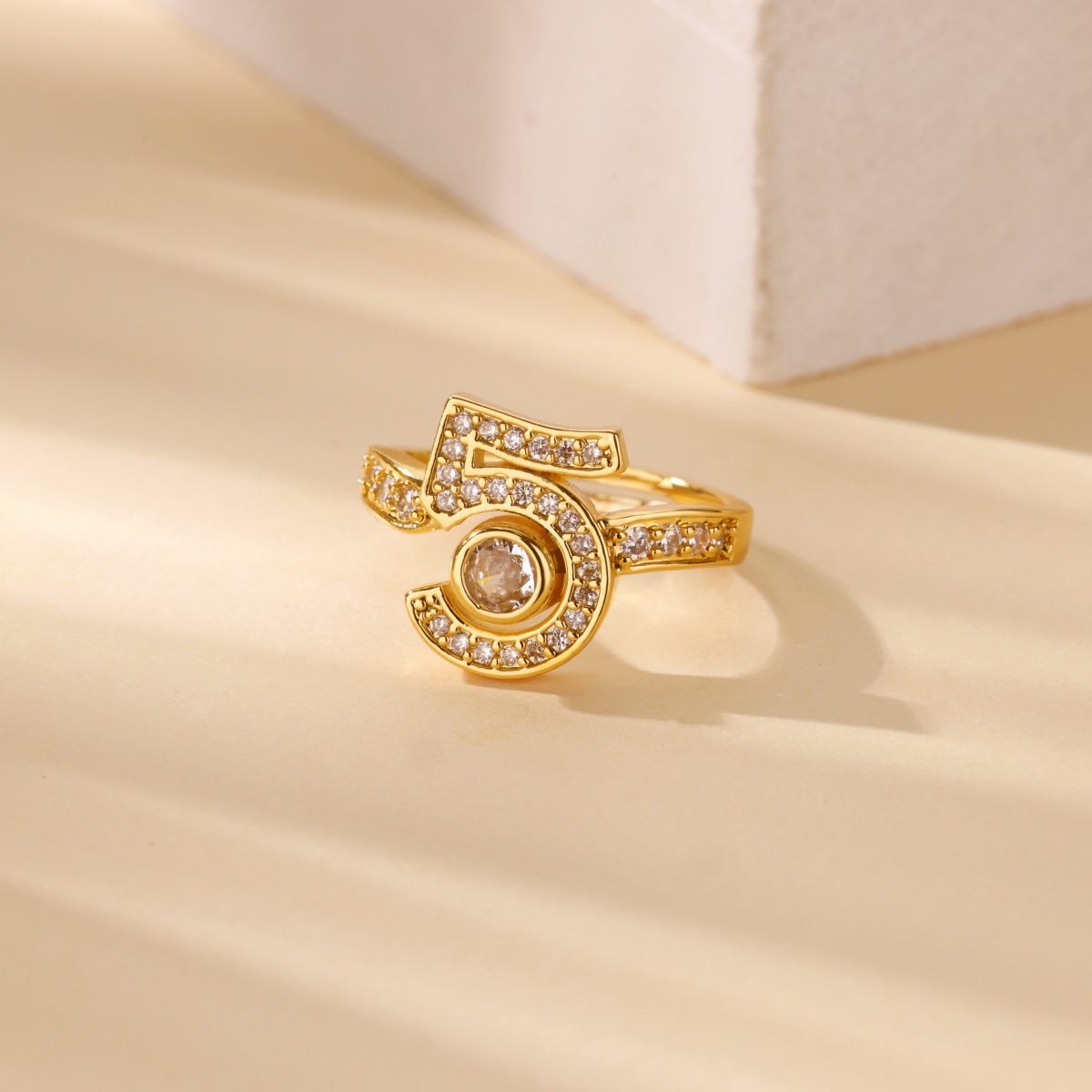 Elegant Adjustable Couple's Rings Featuring Miniature Zircons