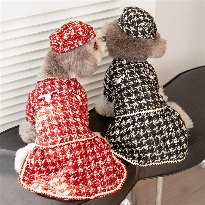 Designer Winter Classic Plaid Dog Clothes Exquisite Jacket Hat Dog Jacket French Bulldog Schnauzer For Samll Medium Dog