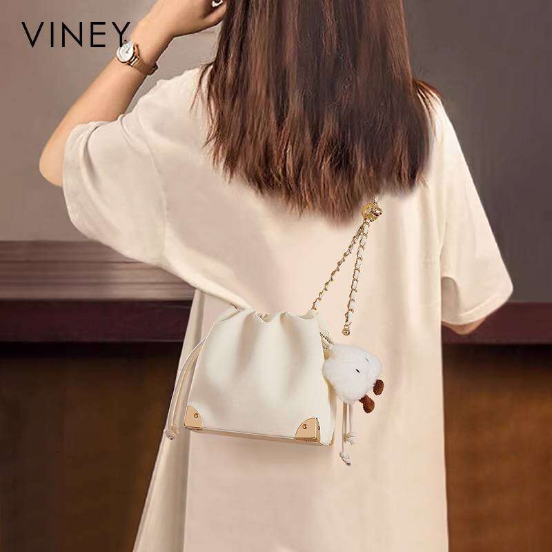VINEY Bucket Bag For Women, 2025 New Summer Crossbody Bag, Cute And Niche, Single Shoulder Chain, Stylish Woman Box Packaging