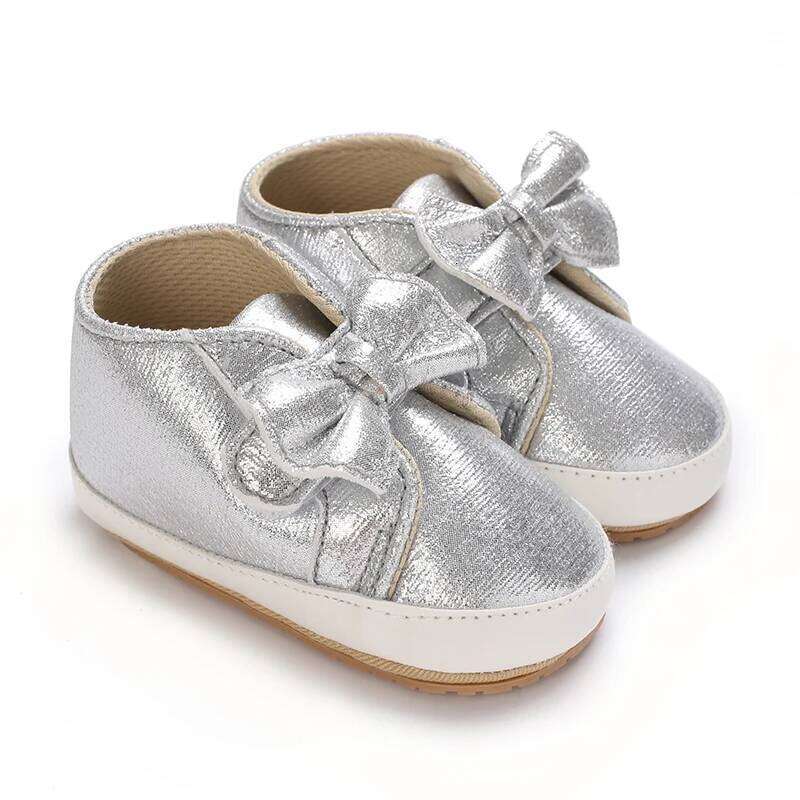 Spring Handmade Soft Soled Walking Shoes For Baby Girls Aged 6-18 Months Made Of Genuine Leather Breathable And Non Slip