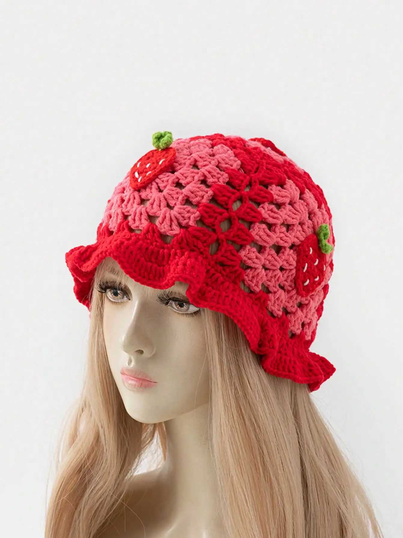 Ladies Cartoon Red Strawberry Fisherman Hat BohianSty HandCrocheted HollowedOut Ruffd Cute Knitted Fishie G250910
