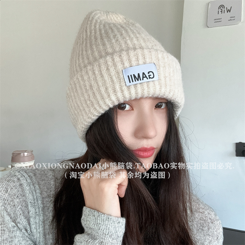 TSolid Knitted Beanies Caps For Women Warm Female Letter Cloth Thick Knitted Hats Autumn Winter Outdoor Sport Warm Cap 240127