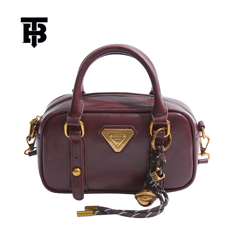 BHULAMTE Fashion Women's Shoulder Free Shipping Designer Red New Metal Sequin Hand-held Small Square Student Versatile Casual Crossbody Bag XJ260