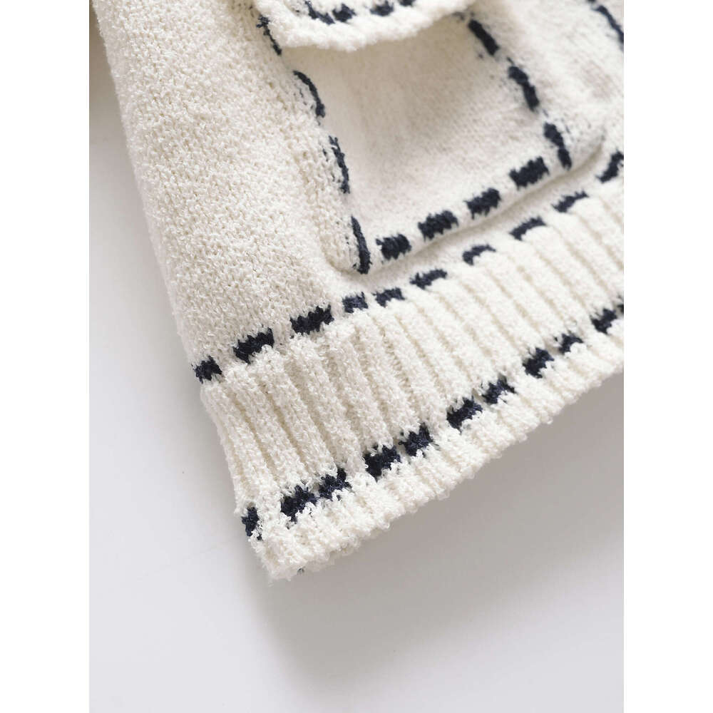 DHEssentials 2025 Spring New French Style Elegant Slim Fit Versatile Stitched Sleeve Knitted Cardigan Short Jacket