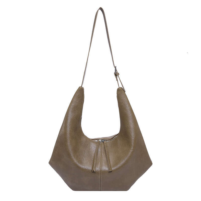 Casual Simple Style Designer Bags Personality Soft Leather Tote for Women Versatile Large Capacity Commuter Shoulder Bag