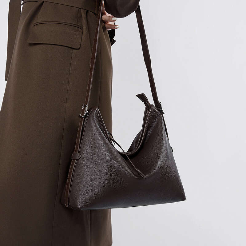 Women's Autumn New High-End Niche Single Shoulder Underarm Fashion Crossbody Bag B5