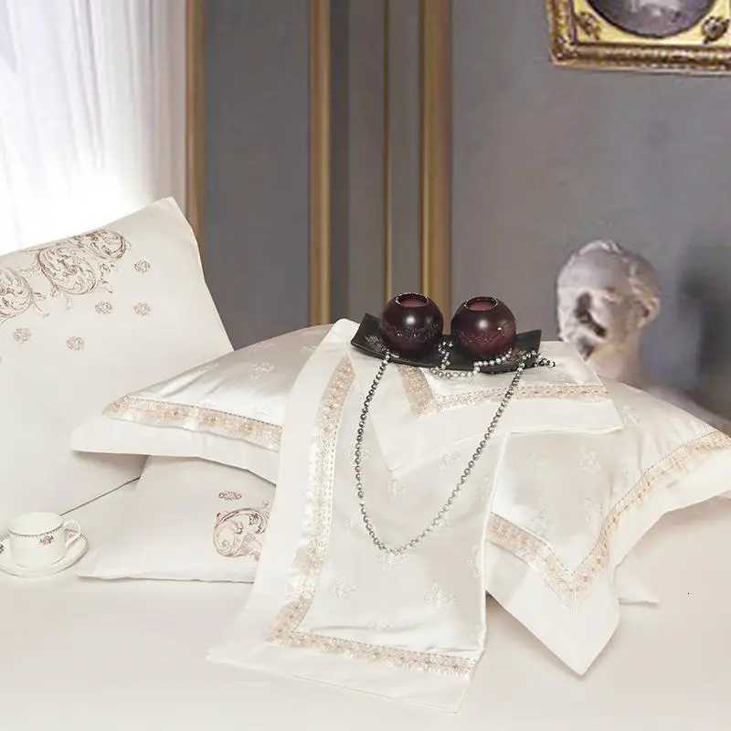 Luxury White Jacquard Satin Embroidered Bedding Set Smooth Cotton Duvet Cover Bed Sheet Pillowcases King and Queen Size X250912