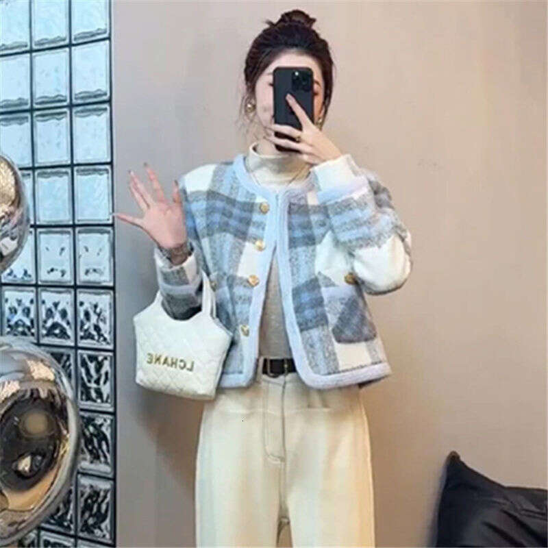 DHEssentials Chanel Style High-End Elegant Socialite Woolen Coat for Women 2025 Autumn Winter Blue Plaid Short Thickened Top