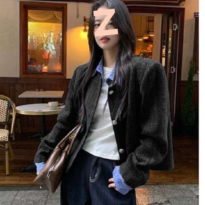 DHEssentials 2025 Autumn New French Socialite Fake Two-Piece Chanel-Style Short Coat for Women with High-End College Style and Elegant Top