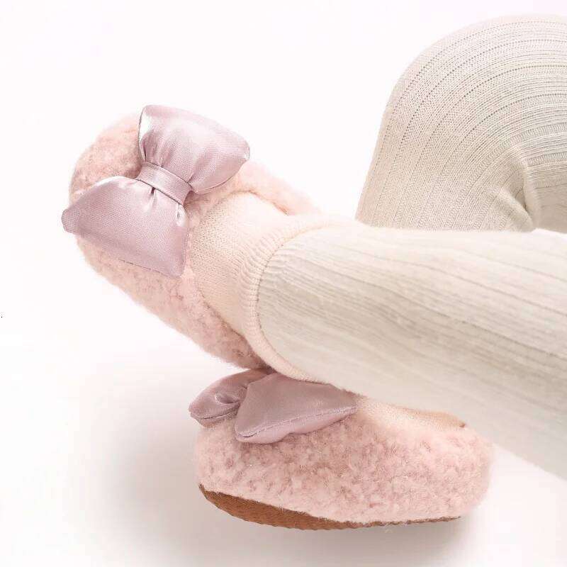Winter Bow Design Cute Baby Shoes Set for 0-18 Months Girls Cotton Soft Bottom Warm Integrated Socks Female Footwear