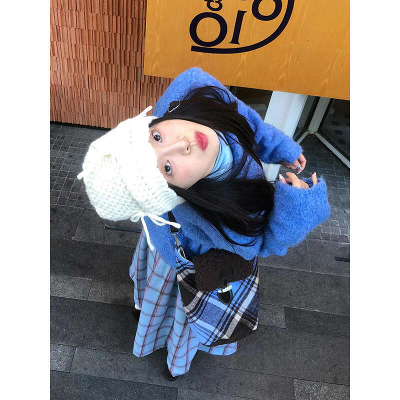 DHEssentials Autumn and Winter High-End Unique Beautiful Super Good-Looking Korean Age-Reducing Matching Little Fragrance Style Knitted One-Piece Dres