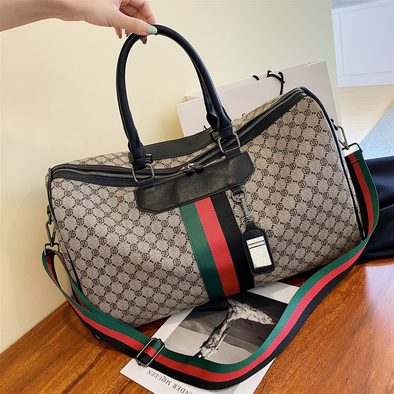 Designer travel bag large capacity handbag bag go out to play gym bag one shoulder sling backpack