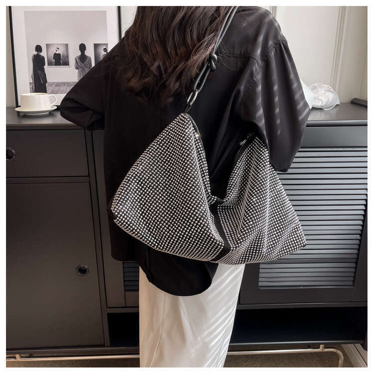 Designer Bags New Women's with Rhinestones Trendy Silver Sparkling Diamonds Large Capacity Shoulder Handbag Underarm King Bag for Women