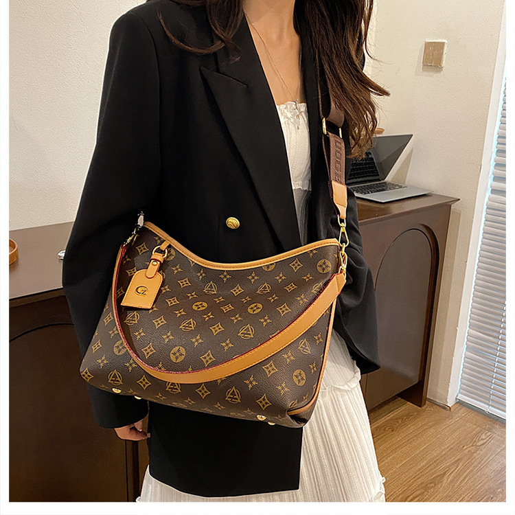 Advanced Fashion Large Capacity Printed Tote Bag New Design Retro Wide Shoulder Strap Single Shoulder Crossbody Bag