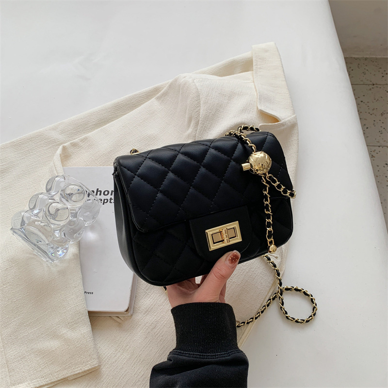 TB BHULAMTE Designer Bag This Year's Trendy Luxury Bag Bags For Women 2025 New Fashion Quilted Chain Shoulder Bag High-end Stylish Crossbody Smal
