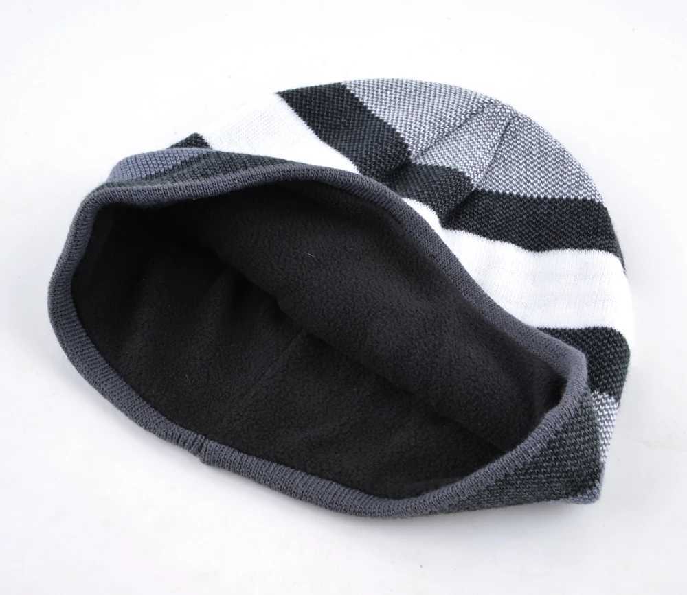 Mens Sklies Hat Bonnet Winter Beanie Knitted Wool Hat Plus Velvet Thicker Stripe Skis Sports Beanies Hats for men G250910