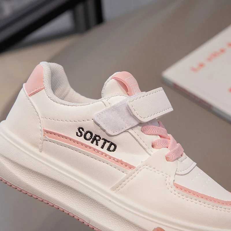 Fashion Kid Sneakers Soft Princess Shoes Girl Childrens Shoe Nonslip Tennis Shoes White Shoes Student Kids Shoes Y250912