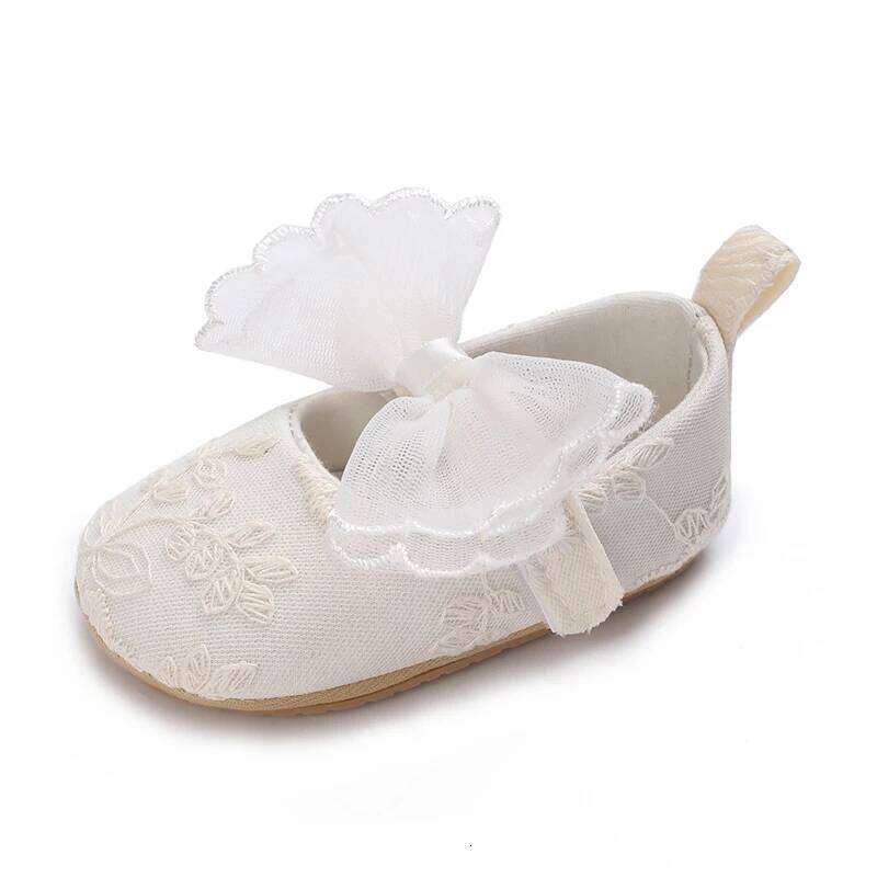 Cute Lace Baby Princess Shoes for Spring And Autumn 0-18M Infant Girls Rubber Sole Bow Detail Anti-Slip Footwear
