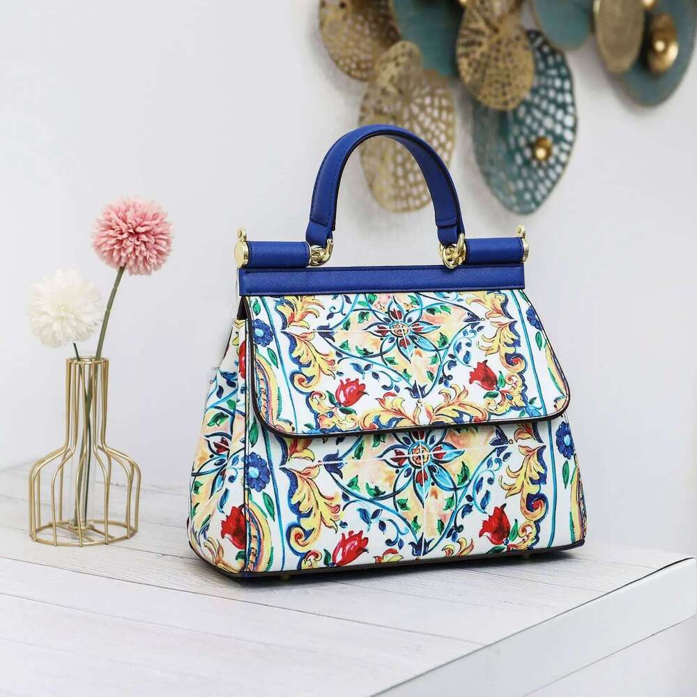 2025 Classic Women Frame Handbag Leather Printing Shoulder Messenger Totes Ladies Bags Bolsa Feminina Art Print