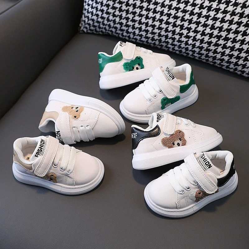 Fashion Cartoon Bear Baby Girls Boys Shoes SoftSole Outdoor Kids Shoes Comfortable Casual Children Leisure Sneakers Toddlers Y250912