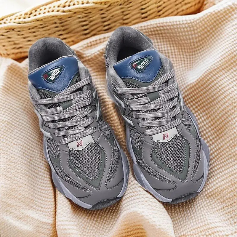 Camping wearresistant odorresistant breathable cushioned student running shoes mens shoes womens shoes 9060 250911