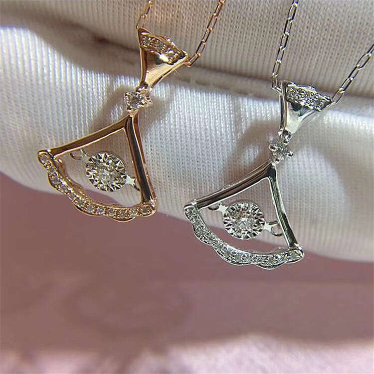 Rose Plated Necklace Small Skirt Fan-Shaped Dynamic Pendant Set Clavicle with K Gold Chain