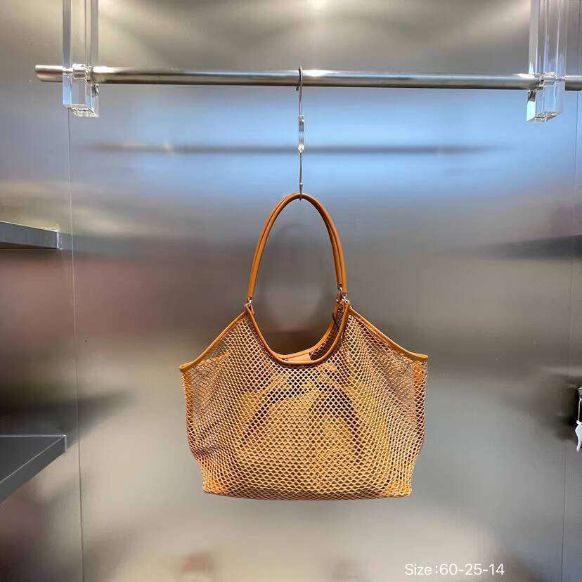 Designer Bag Tote Bag Shoulder Bag Vacation Casual Woven New Fashion Large Capacity Straw Niche Design Shoulder Mother And Child Bag Trend