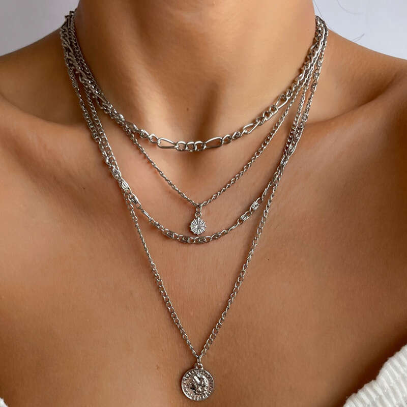 Long Necklace Jewelry Accessories for Women, High-End Pendant, New Style Niche Collarbone Chain