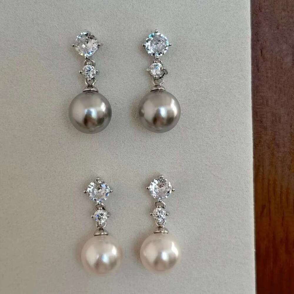 2023 New Ins Style Smart Flashing Pearl Zirconia High-end Light Personality Earrings for Women