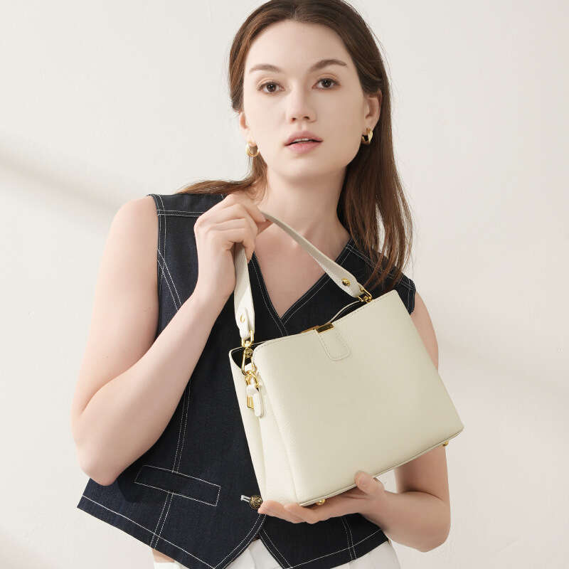 Top Layer Cowhide New Trendy Large Capacity Bucket Bag Simple Versatile Genuine Leather Shoulder Crossbody Handbag B5