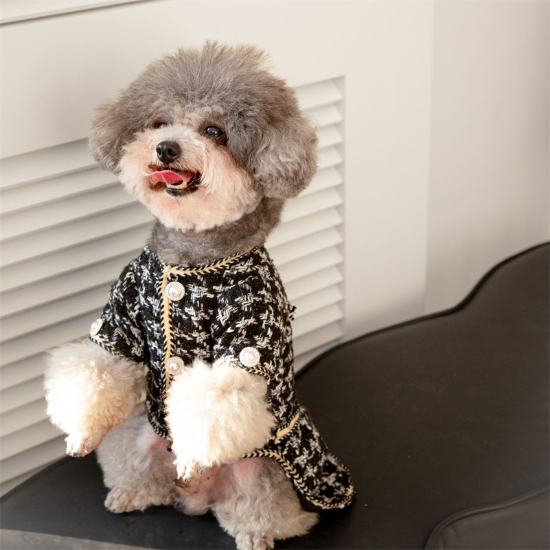 Designer Winter Classic Plaid Dog Clothes Exquisite Jacket Hat Dog Jacket French Bulldog Schnauzer For Samll Medium Dog