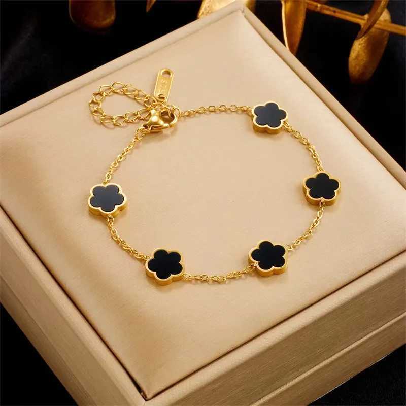 Lucky Cute Colorf FiveLeaved Flower Stainl Steel Bracelets for Wen Fashion Light Luxury Paty Jewelry Gifts Wholes S250912