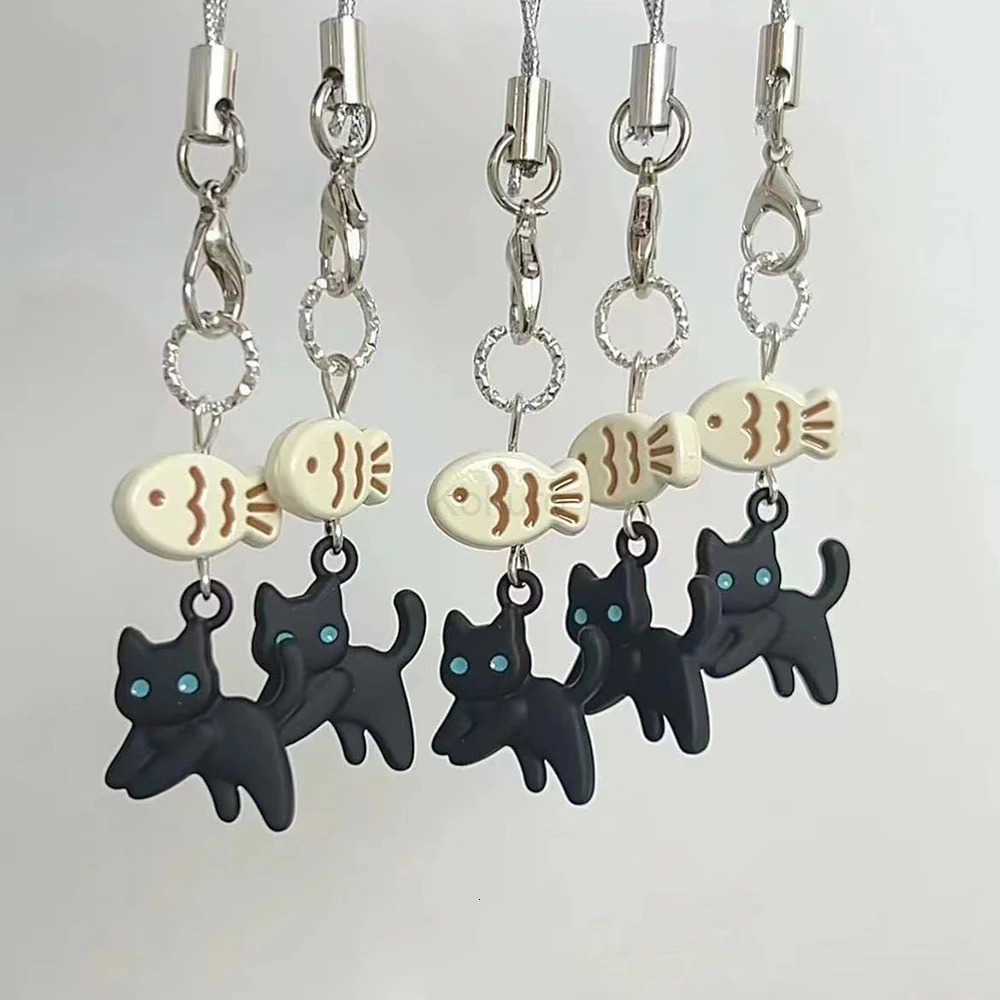 Cute Black Cat Keychain Cartoon Mobile Phone Chain Camera Earphones Pendant Bag Decorative Chain Kawaii Keyring Y2K Accessories M250912