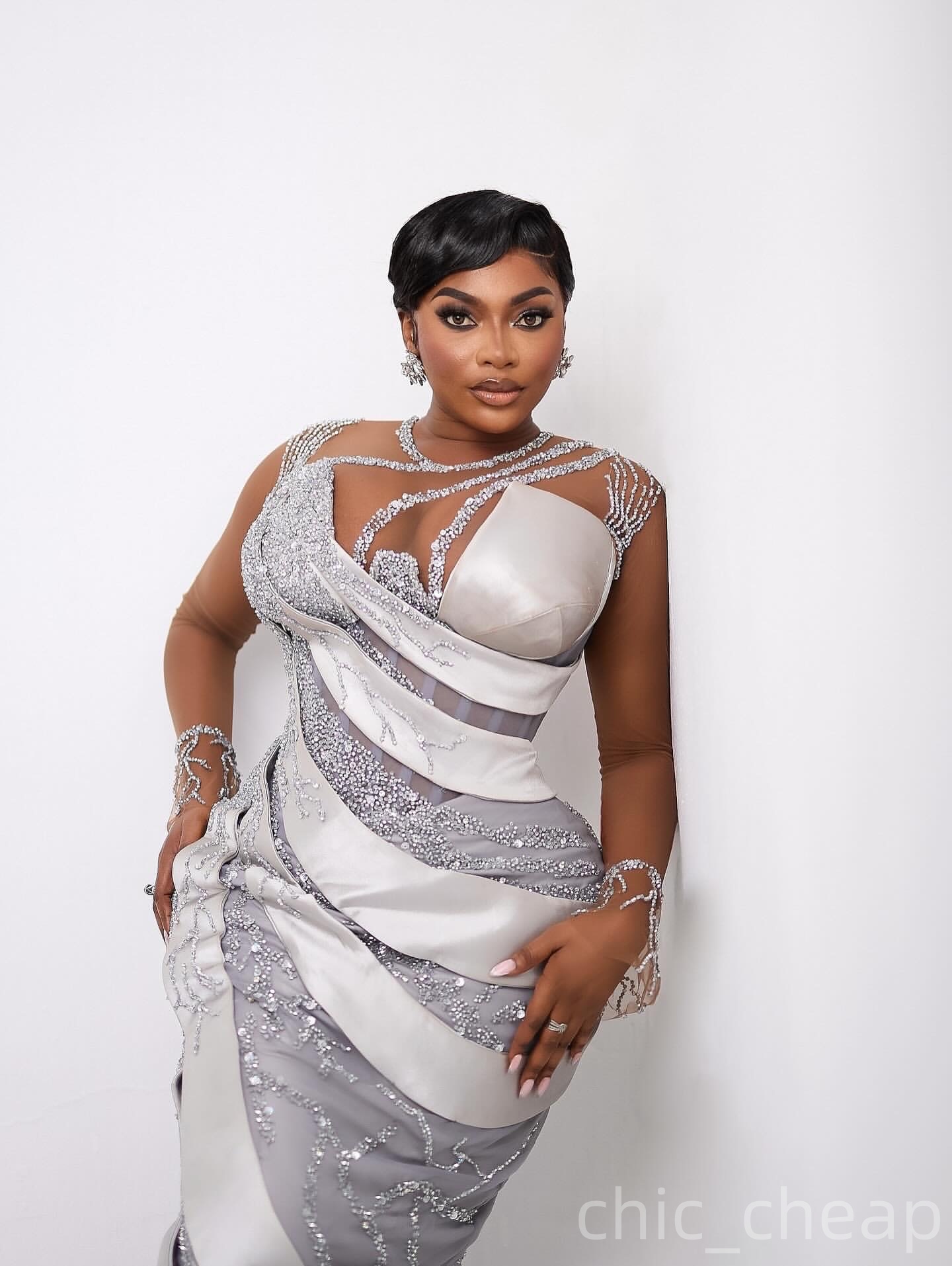 Aso Ebi Silver Sheath Prom Dresses 2025 Sequined Sheer Neck Long Sleeves Evening Formal Party Second Birthday Engagement Gowns Plus Size Dress For Spe
