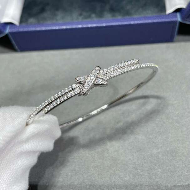 New Clover Bracelet Women, Starry Sky Cross Bracelet, High-End Jewelry for Girls, Wristband