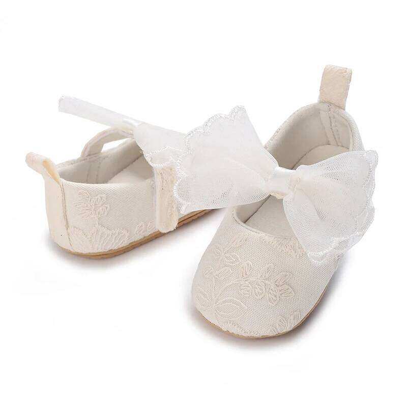 Cute Lace Baby Princess Shoes for Spring And Autumn 0-18M Infant Girls Rubber Sole Bow Detail Anti-Slip Footwear