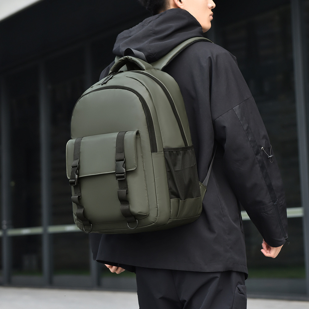 Factory Direct New Versatile Large Capacity Free Shipping Men S Backpack Casual Fashion Designer Bag Backpack Luxury Bag Large Capacity Travel Bag