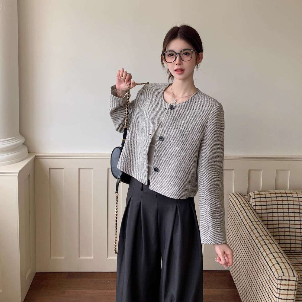 DHEssentials Round Neck Single-Breasted Plaid High-End Chanel-Style Women's Jacket 2025 Autumn New Elegant Socialite Short Coat