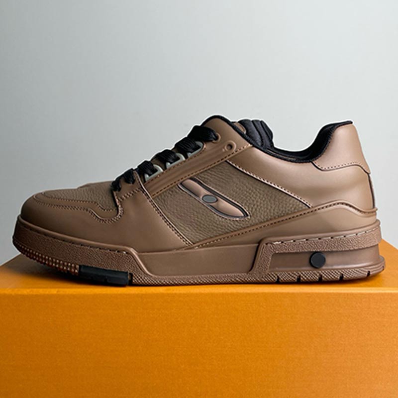 Brand designer shoes luxury brown men trainer sneaker non slip rubber sole breathable cowhide upper fashionable street photography high quality mens shoes